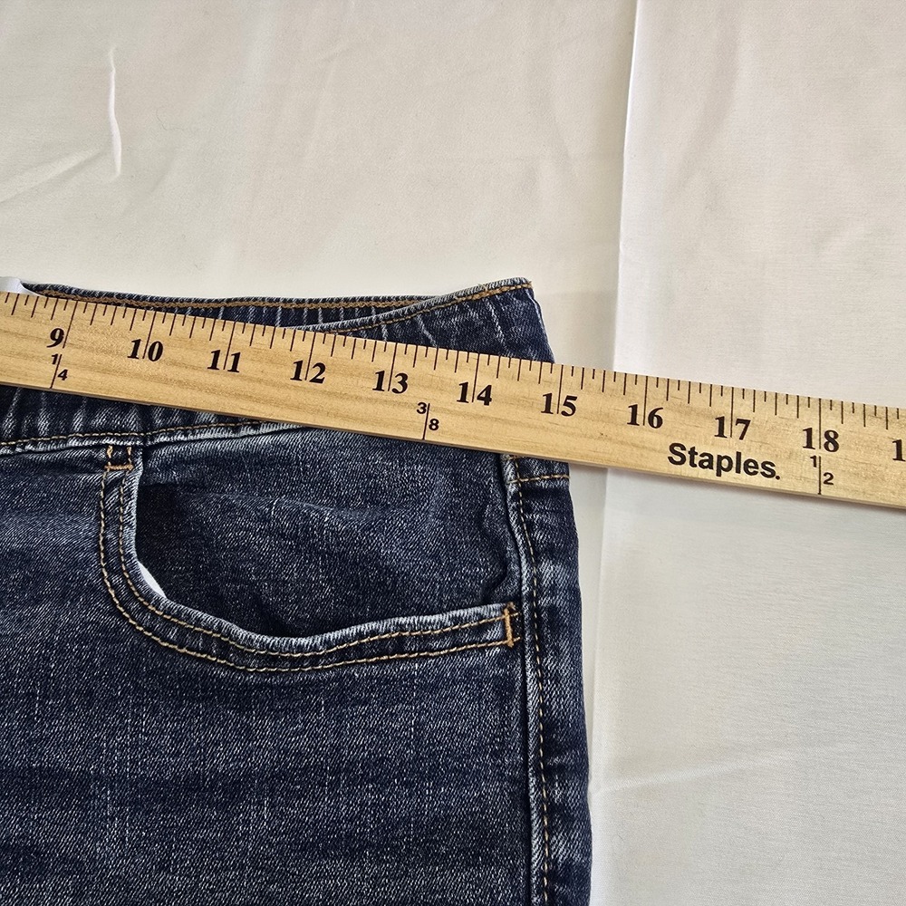 Old Navy Denim Shorts Boys Karate Slim Size 14/16 - Picture 5 of 8